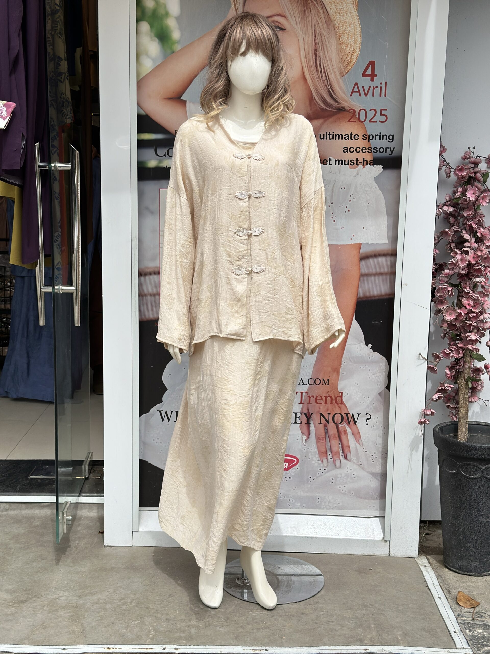 ROBE CHINOIS <br> MADE IN ITALY 🇨🇵 - Image 3